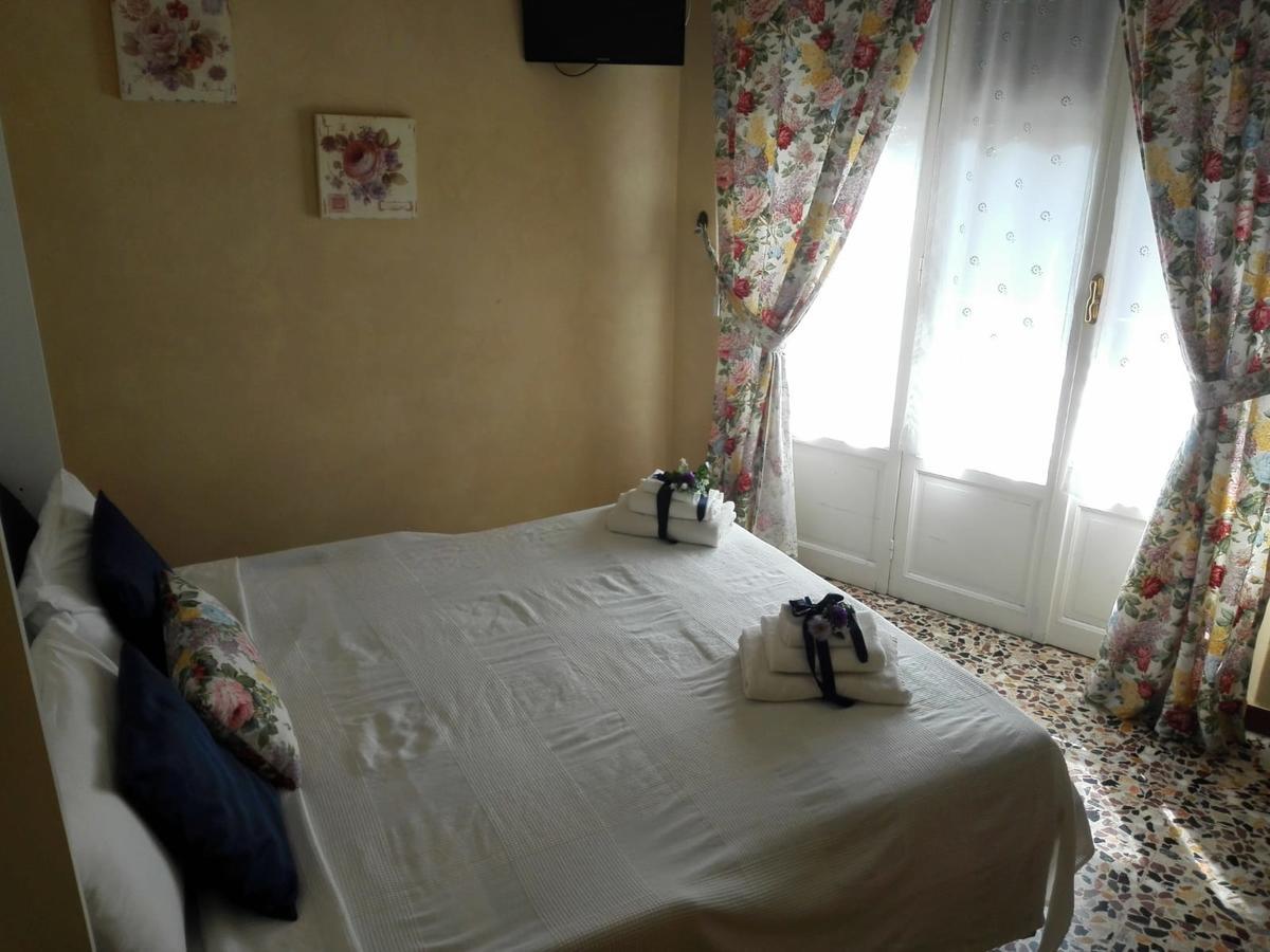 Affittacamere Da Carla Bonassola Εξωτερικό φωτογραφία